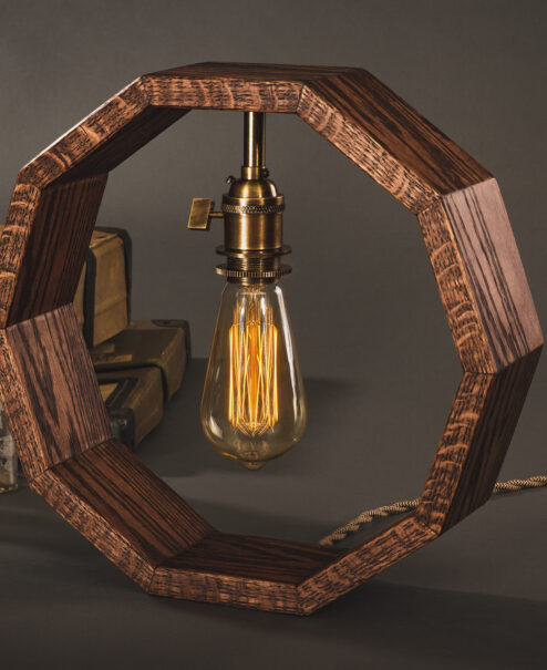 Deka Lamp