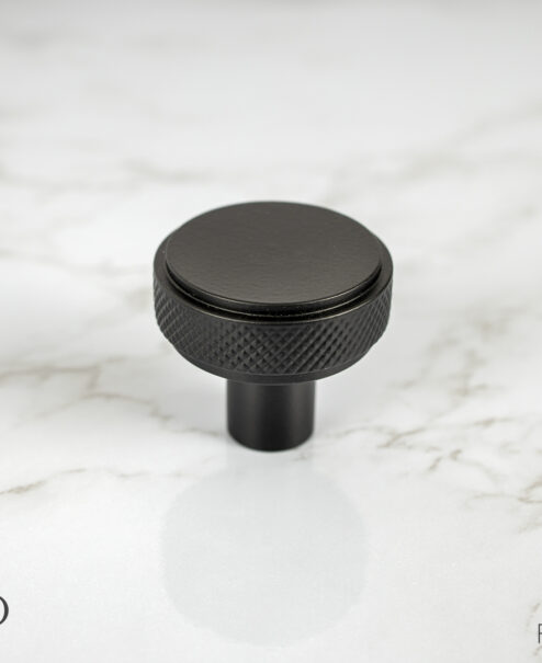 The Foxcroft Knurled Knob